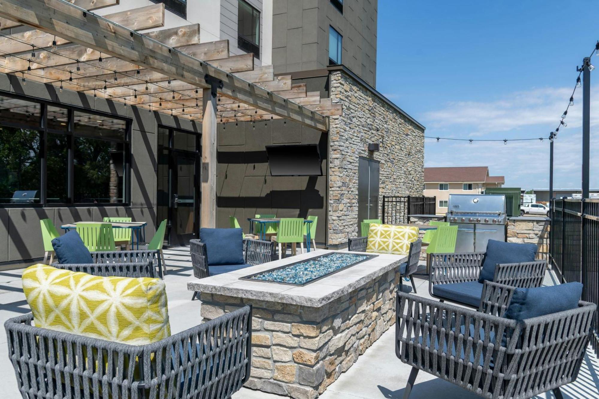 Fairfield By Marriott Inn & Suites Norfolk Exterior photo